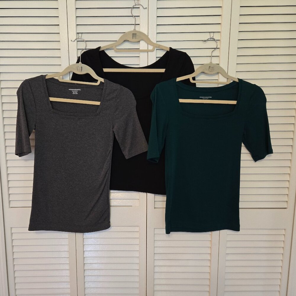 Bundle of 3 Short Sleeved T-Shirts - Size XS/S